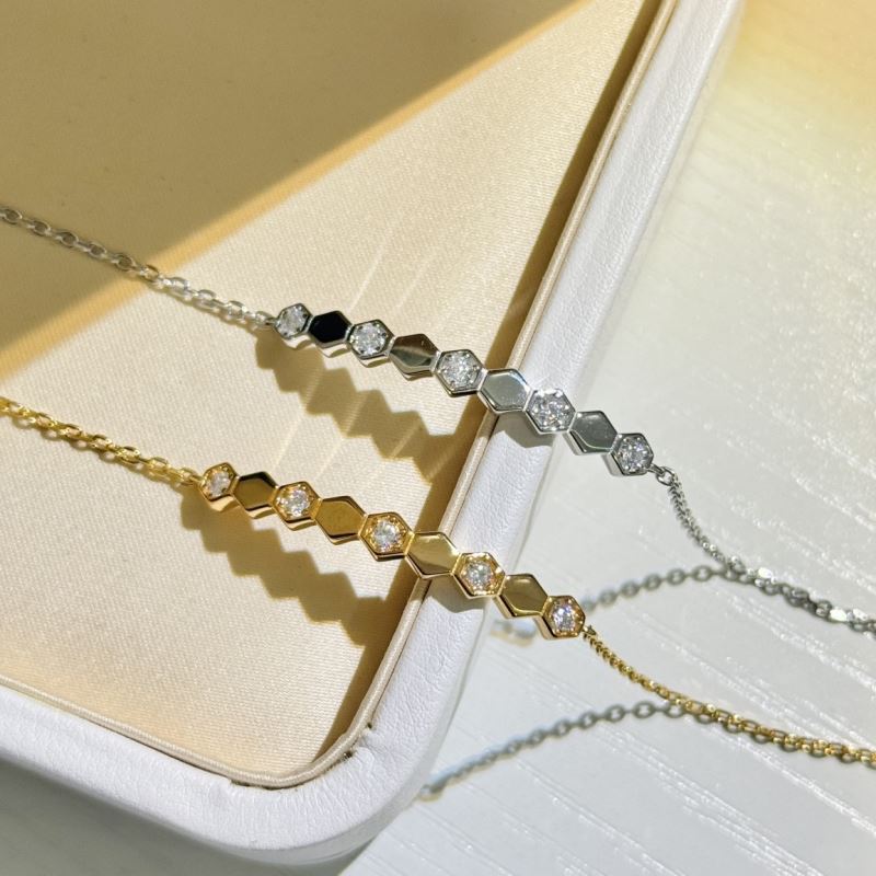 CHAUMET